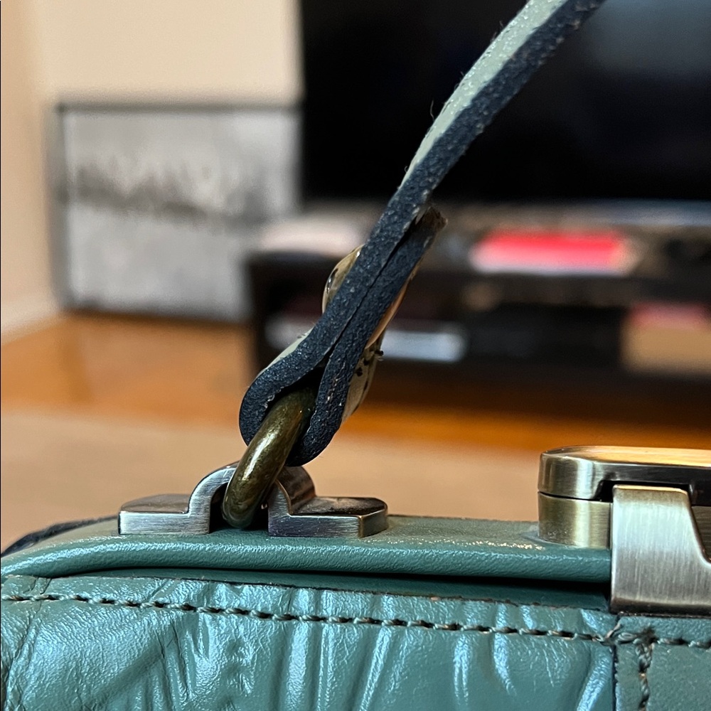 Patricia Nash Gracchi Tooled Leather Embossed Teal Satchel. Gently used - Picture 12 of 16